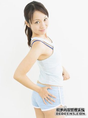 超强美臀术 8动作让肥臀变翘臀